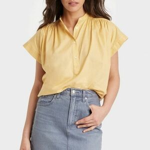 Universal Thread popover Short-Sleeve Blouse, Size Medium